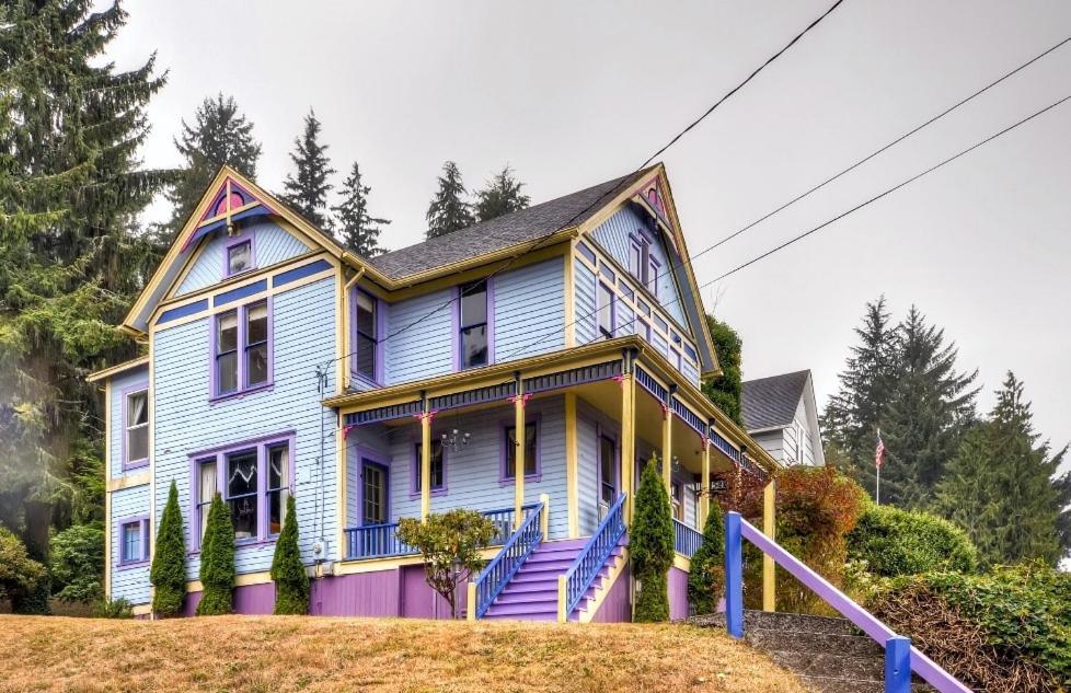 Astoria Painted Lady Historic Apt With River View! Екстер'єр фото